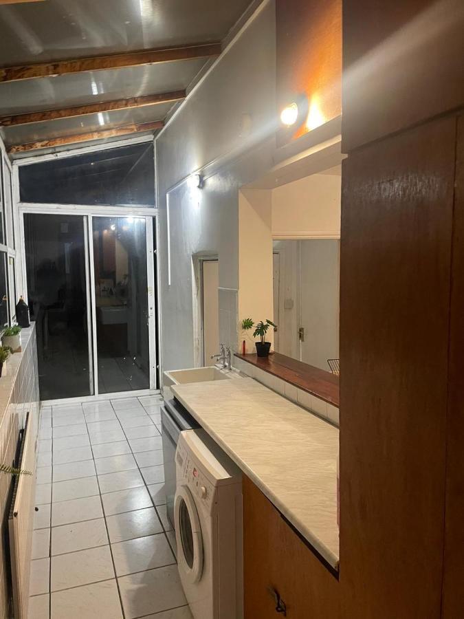 Balham, South London Spacious Guest House 5, 6 Rooms Available Экстерьер фото